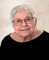 Suzanne Roy (Ceremony)