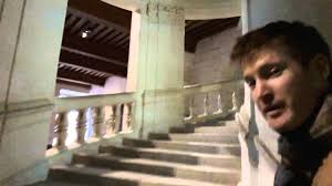 Then, stairs arrive at levels different from the floor heights, so you have to go up and down extra steps to enter the building. Leonardo Da Vinci Staircase Youtube