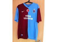 Preise von €21 bis €139. Trikot Steaua Bukarest Sesion 1999 2000 Belodedici Matchworn In Nordrhein Westfalen Detmold Ebay Kleinanzeigen