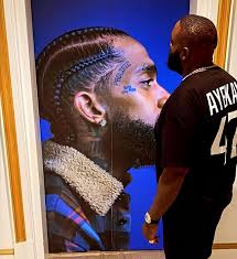 How many people want Full Custom Garage to continue