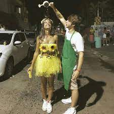 98 Diy Last Minute Halloween Costumes Ideas Hike N Dip Halloween Disfraces Disfraces Parejas Caseros Disfraces Parejas