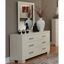 Misalnya menaruh beberapa foto atau lukisan di dinding, menaruh lampu hias pada meja atau lampu hias diletakan disamping tempat meja unik dari kayu. Jual Meja Rias Minimalis Kayu Jati Harga Murah Jepara Heritage