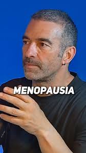 Imagina poder visualizar la anatomía en 3D o conocer cómo funciona un  tratamiento antes de realizarlo. Con la realidad virtual, ya es posible: ✔️  Simulaciones médicas detalladas. ✔️ Educación interactiva y accesible.