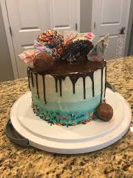 Decorate with rainbow sprinkles, if desired. Chocolate Chip Cake And White Chocolate Buttercream With White Chocolate Shards Ganache And Donuts Baking