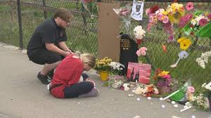 The crash happened near the loon lake exit. Makeshift Memorial Goes Up At Site Of Fatal Crash That Killed 3 Kelowna Teens Globalnews Ca
