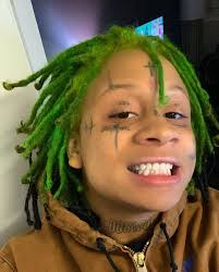 Trippie Redd In 2020 Trippie Redd Green Hair Bad Girl Aesthetic