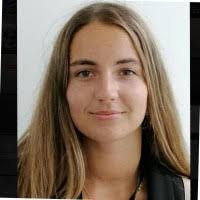 Karen Arnaud's Instagram, Twitter & Facebook