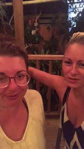 Oh hannah Paula bebe vodka lol jk...