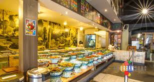 Makanan khas jawa barat lain adalah acar bonteng, yaitu makanan yang terbuat dari bonteng atau ketimun, cengek atau cabai rawit, serta wortel. Ini Dia 5 Rumah Makan Sunda Yang Paling Recommended Di Bandung Your Bandung