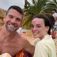 Jeff Meares's Instagram, Twitter & Facebook