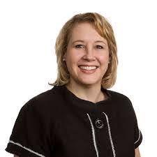 Daphne Norton's Instagram, Twitter & Facebook