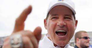 Long-term approach key for Les Miles with 2021 recruiting class