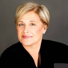 Tina Beasley's Instagram, Twitter & Facebook