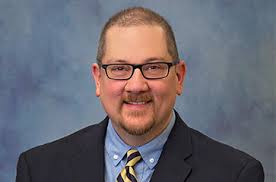 Meet Douglas DeLong, Senior Retail Lender in Laurelville