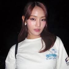 lady💗noel 🤍 (@be_hiding07)