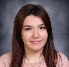 Laura Heider's Instagram, Twitter & Facebook