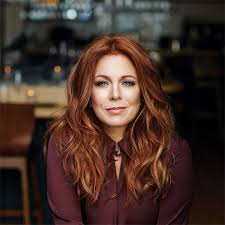 Fini les courtes escapades à montréal. Isabelle Boulay En Couple Avec Un Celebre Avocat Droit Inc