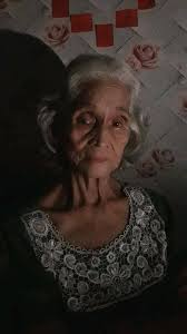 WALANG KUPAS ANG GANDA NG LOLA KO 🥰 Ipinagmamalaki ng magpinsang Jaira  Enriquez at Alix Alcala ang kanilang Lola Aida Enriquez na ngayon ay 86  anyos na dahil sa pagiging photogenic ni