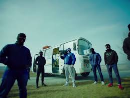 песня между нами тает лед нас теперь никто не найдет Griby Taet Led Tekst