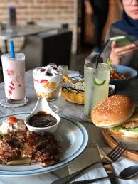Buat semalam, hari ini baru cantik bila dipotong. 15 Tempat Makan Hipster Di Kuantan Santai Sedap Saji My