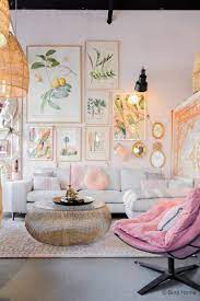 Home Stock Haarlem Bonte Verzameling Van Unieke Items Home Decor Retro Home Home Decor Bedroom