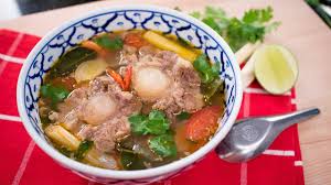 It's a perfectly deliciously and hearty dish. Thai Oxtail Soup Recipe à¸‹ à¸›à¸«à¸²à¸‡à¸§ à¸§ Thai Recipes Youtube