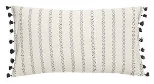 Nordal Kissenbezug Mit Fransen Skandinavisch 40x65 Kaufen Myadele Kissenbezug Kissen Kissen Decken