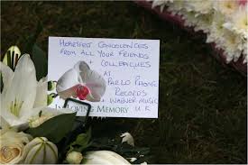 Our suggested funeral flower messages are there as a guide and can be customised as you wish. W H A T T O S A Y O N F U N E R A L F L O W E R C A R D Zonealarm Results