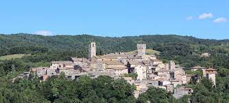 Quarantadue sorgenti termali, ad una temperatura di 40 gradi, con una portata di 5,5 milioni di acqua al giorno. San Casciano Dei Bagni Italy Magazine