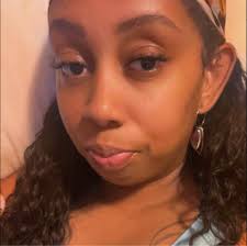 They stink !!! Why i want to quit , any suggestions? #smoke #stinkybreath  #marlboro