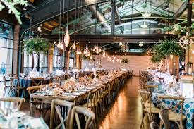 Theater On The Lake Chicago Wedding In 2020 Chicago Wedding Chicago Wedding Venues Lake View Wedding