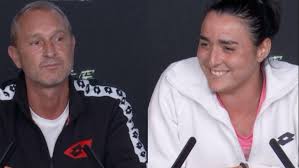 Page facebook officielle d'ons jabeur. Open D Australie Bertrand Perret La French Touch De Ons Jabeur Ausopen Jabeur Perret Tunisie Arabe Tunisia Tennisactu