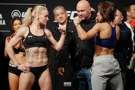 She is a 2nd dan black belt and on september 9th 2017 shevchenko challenged for the ufc bantam weight championship in a. Ufc 231 Live Blog Valentina Shevchenko Vs Joanna Jedrzejczyk Mma Fighting