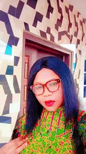 Ladies a man that raises his hand at you during courtship or relationship  will definitely hit you in marriage. Stop making excuses for an abusive man  you deserve better 😘 #reelsviralシ #marriage #