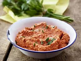 Vegane Brotaufstriche Selber Machen 3 Rezepte Fur Die Schnelle Brotzeit Wunderweib Aufstrich Rezepte Rezepte Brotaufstrich Rezept