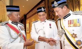 Dati dizu dan dato chipupart 7 (i.redd.it). Pernah Terfikir Apa Beza Datuk Dengan Dato Ini Erti Sebenar Yang Anda Tak Tahu