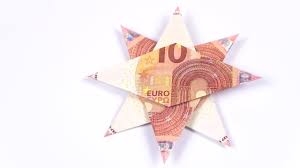 Einfache diy anleitung um aus geld einen. Geld Falten Stern Einfach Geldgeschenke Fur Weihnachten Basteln Youtube