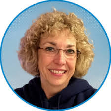 Mollie Everett's Instagram, Twitter & Facebook