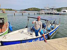 Tras la salida de emmanuel mas, se estima que tanto barco como el otro lateral izquierdo. Porto De Boca Chica Panama Local Da Travessia Para A Isla Boca Brava Barco Do Hotel Que Busca Os Hospedes No Porto E Leva Ate O Hotel Picture Of Boca Chica