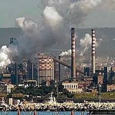 È quella dell'acciaieria ilva di taranto, il maggior stabilimento per la lavorazione dell'acciaio in il caso, che non si è ancora concluso, risale al 2012, quando la procura di taranto stabilì la chiusura. Processo Ilva Comune Di Taranto Chiede Danni Per 10 Miliardi Di Euro