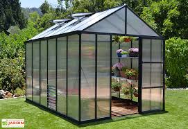 Serre De Jardin En Aluminium Et Polycarbonate Glory 8 9 M Avec Images Serre Arriere Cour Serre Jardin Maison Verte