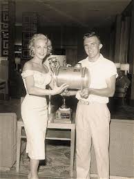 When he headed east, they lost track of each other. Vintage Trophy Girl Photos Page 62 The H A M B