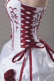 Hochzeitskleid zweifarbig richtig zu kombinieren, ist überhaupt nicht so problemlos. 27 Kleider Farbig Zweifarbig Ideen Kleider Schone Kleider Ballkleid