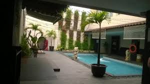 Indahnya Dekorasi Kolam Renang Puri Denpasar Picture Of Puri Denpasar Hotel Jakarta Tripadvisor