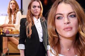 Lindsay Lohan fluffs her lines