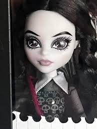 Taking trade offers 🙂 (Old picture, natti is my nickname!) OBS: 13 wishes  lagoona + scaremester jina unavailable.