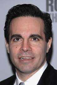 Amanda Manville's Instagram, Twitter & Facebook