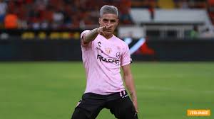 Maybe you would like to learn more about one of these? Brian Fernandez Ira A La Mls Futbol Total