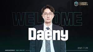 Lck 뿐만 아니라 lpl의 무수한 팀들도 대부분 많은 지도자, 선수들이 우틀않, 우실줄에서 잘 벗어나지 않습니다. Zpy2i1jsnts3zm