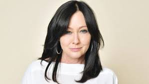 Shannen Doherty Gets Support From Roma Downey And Mark Burnett